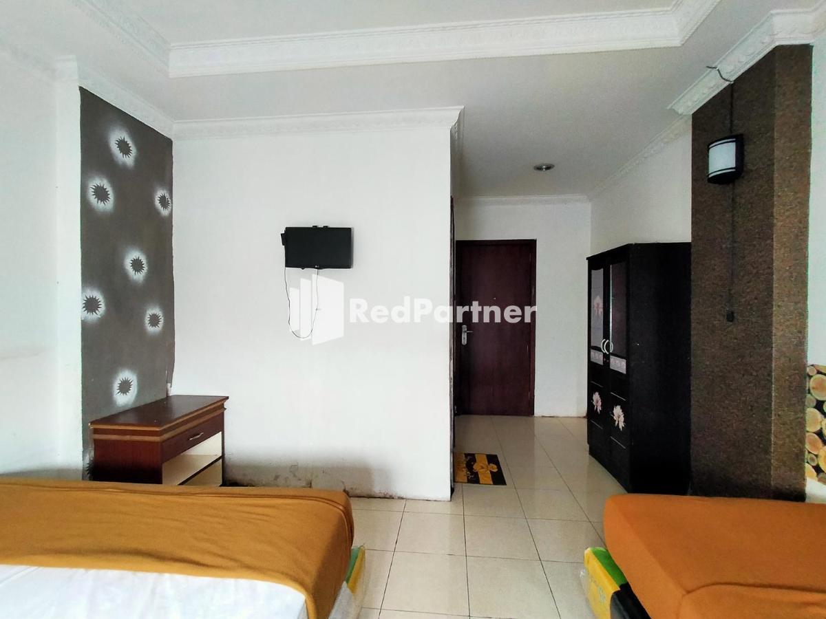 Hotel Ayu Lestari Ternate Redpartner Buitenkant foto